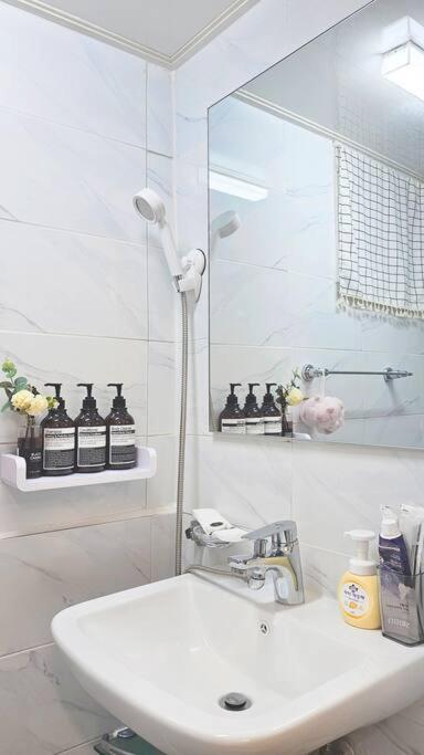 Appartamento Evermore #sinchon Station 5min #seogang Station 1min